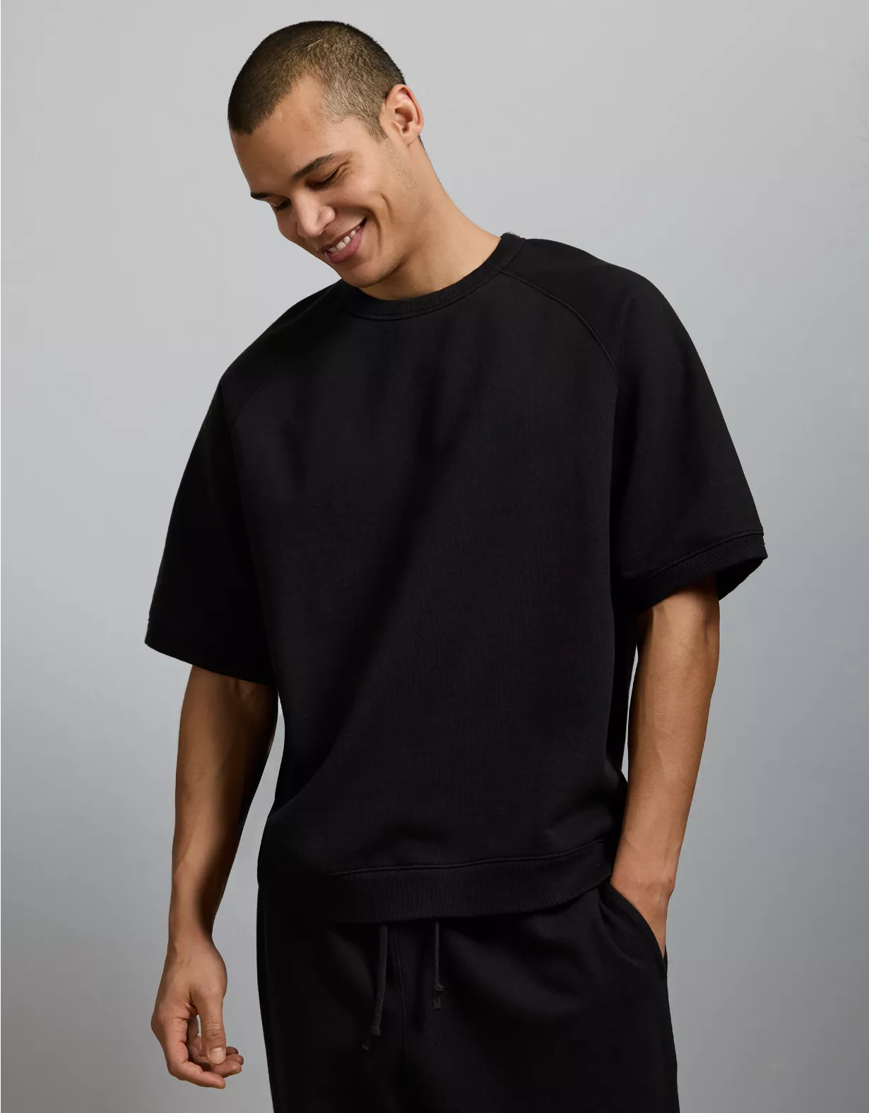 aeo AE77 Premium Short-Sleeve Sweatshirt