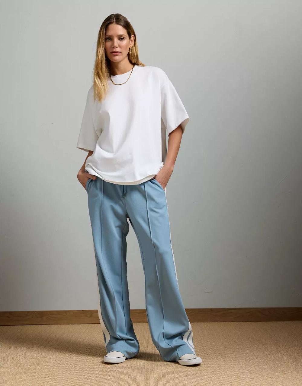 aeo AE77 Premium Straight Track Pant