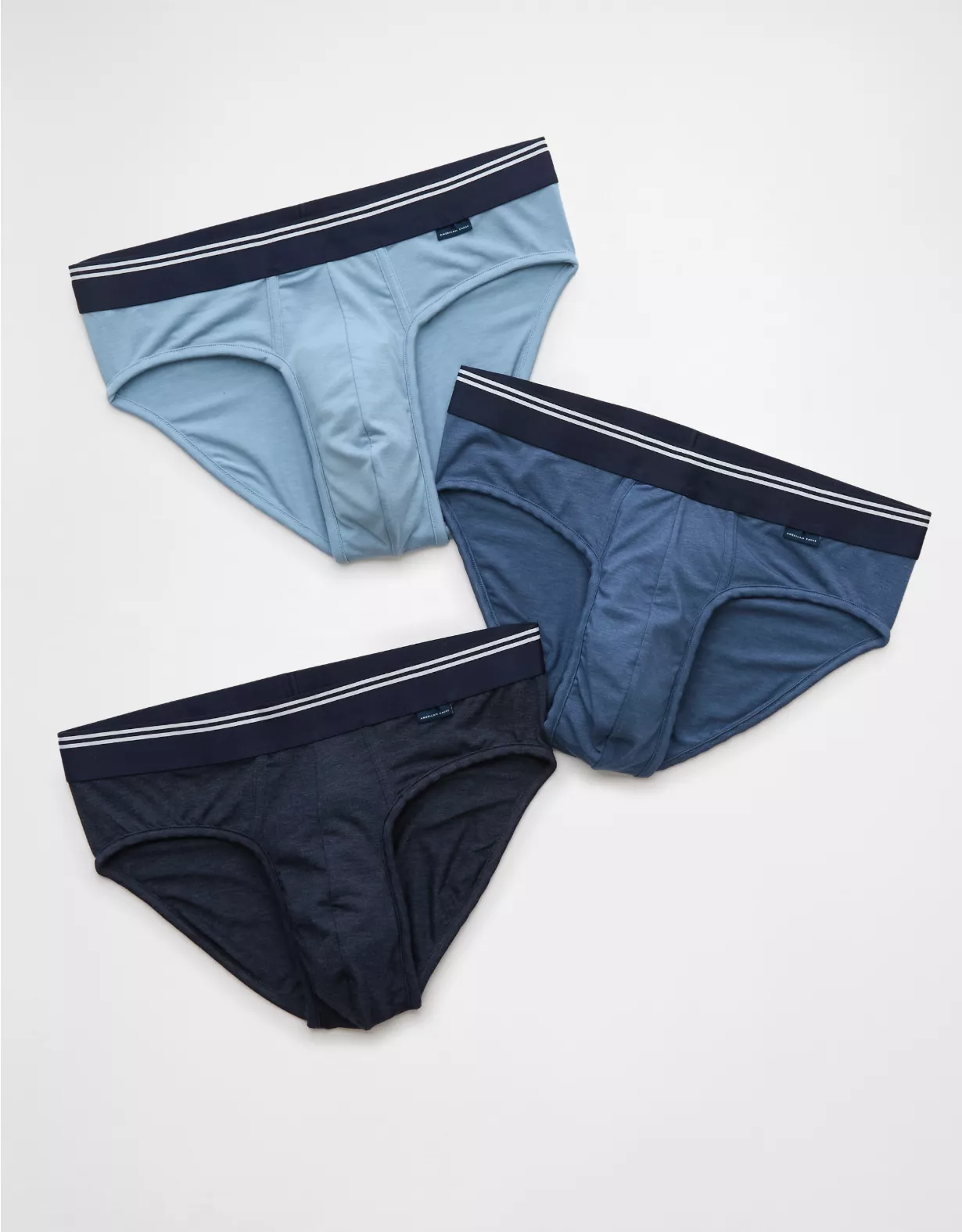aeo AEO Men's Ultra Soft Brief 3-Pack