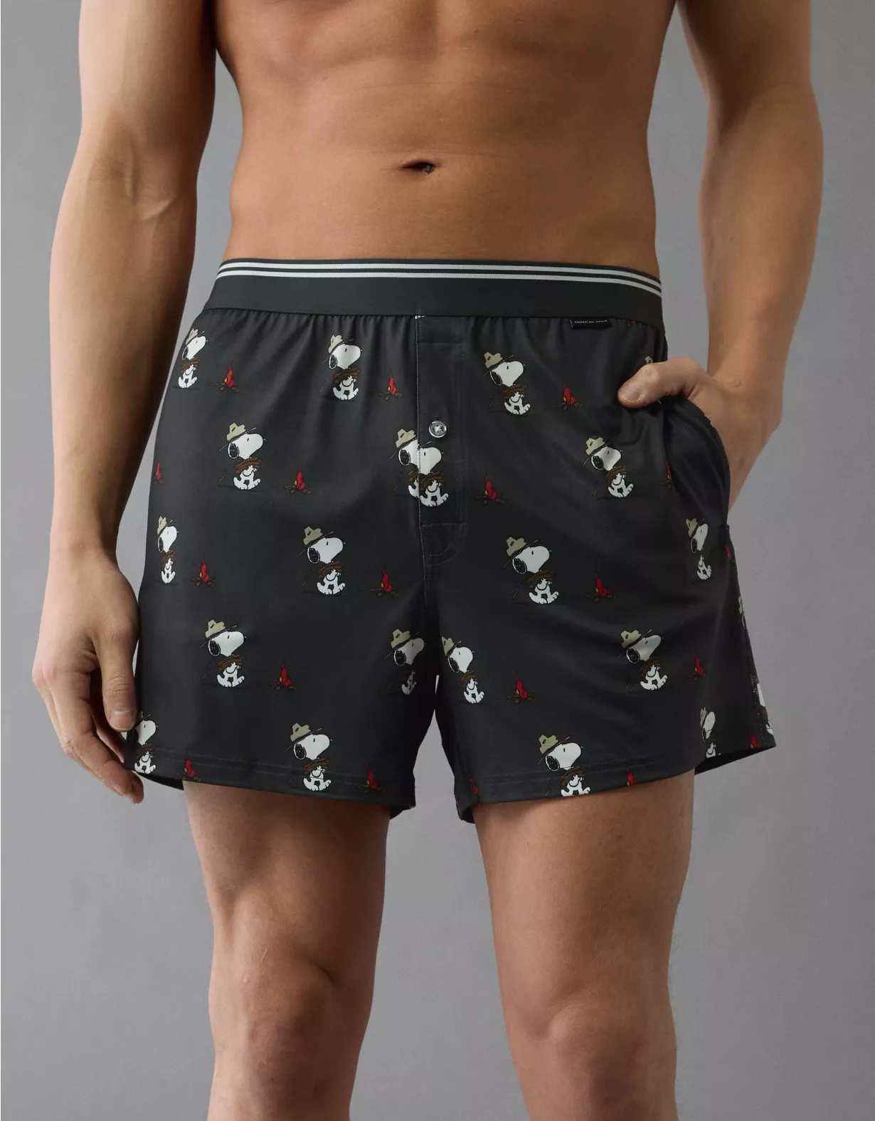 aeo AEO Men's Snoopy Camp Ultra Soft Pocket Boxer Short