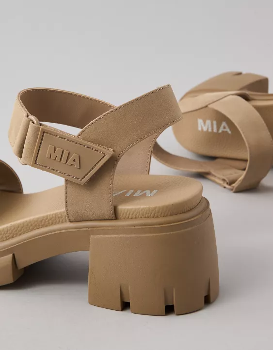 Aeo MIA Skyler Sandal