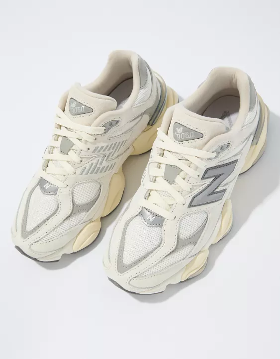 Aeo New Balance Women's 9060 Sneaker