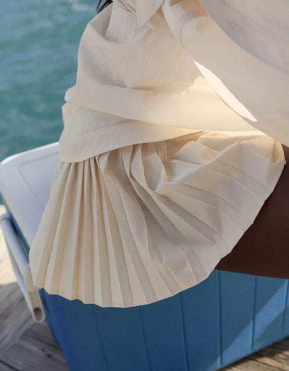 Aeo OFFLINE By Aerie Real Me Pleated Flowy Short
