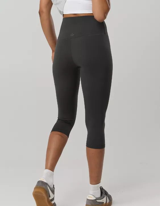 Aeo OFFLINE By Aerie Real Me XTRA Capri