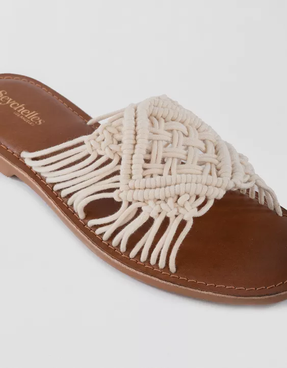 Aeo Seychelles Mahogany Sandal