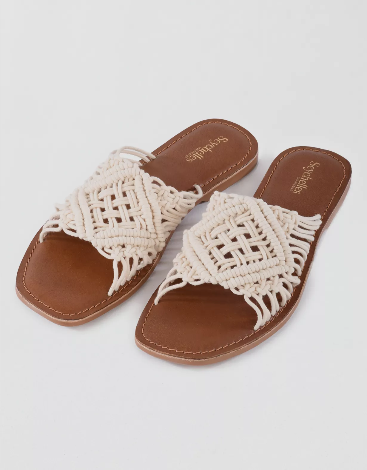 aeo Seychelles Mahogany Sandal
