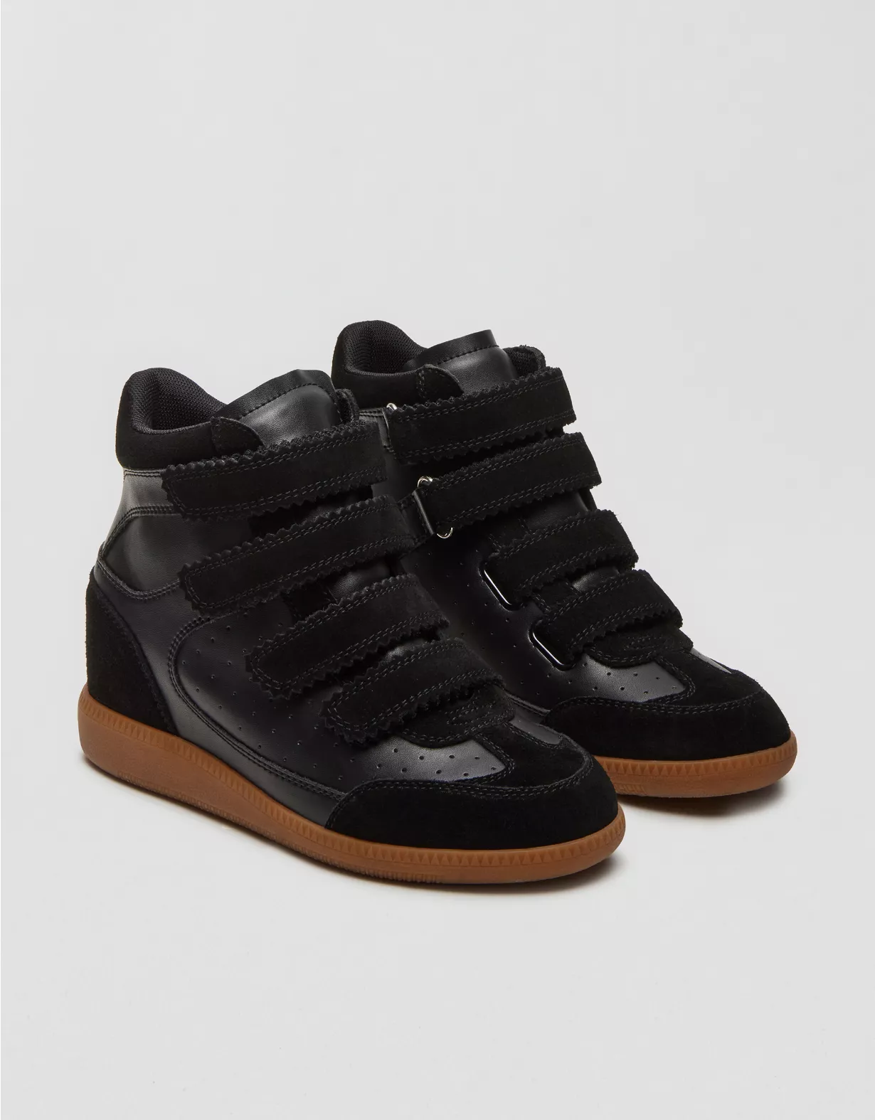 aeo Steve Madden Mustang Sneaker