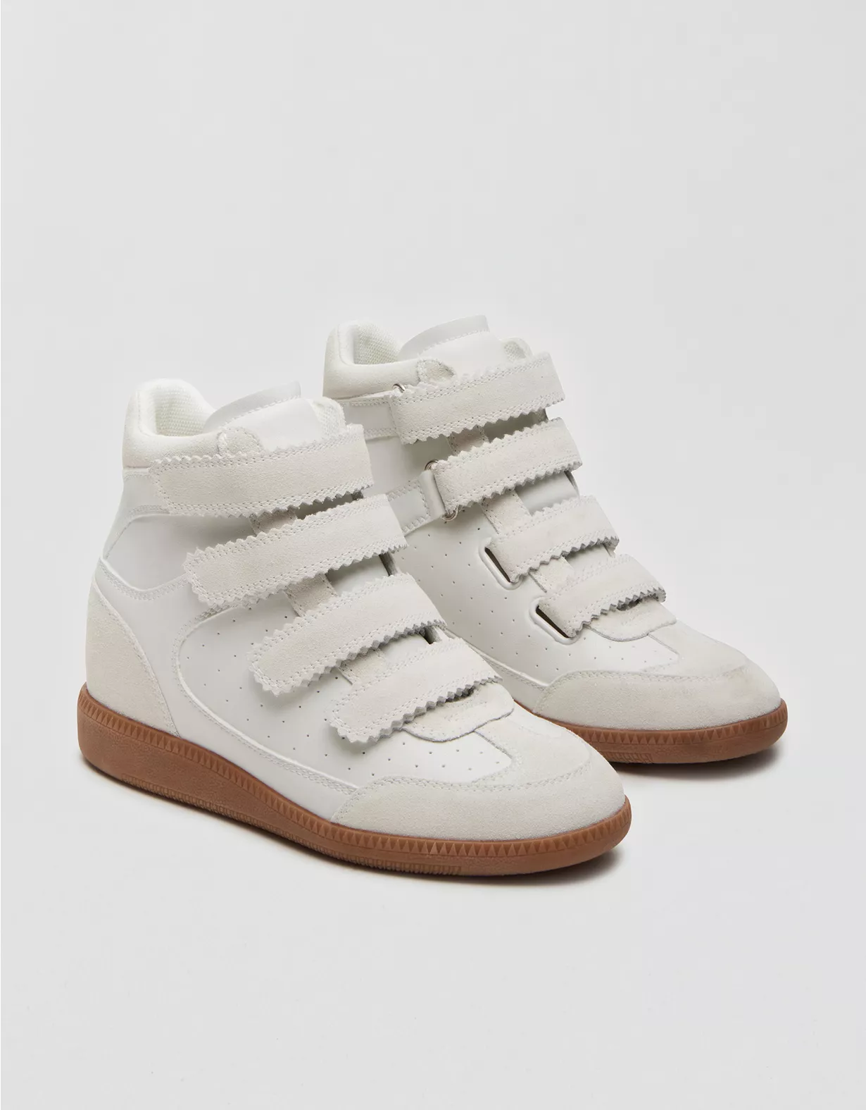 aeo Steve Madden Mustang Sneaker