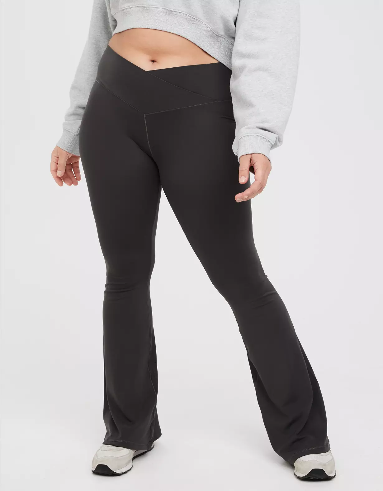 aeo OFFLINE By Aerie Real Me High Waisted Crossover Flare Legging