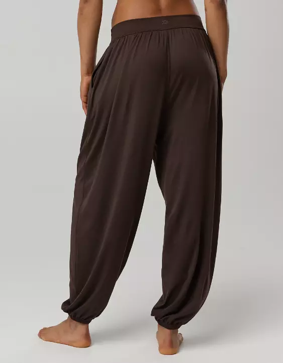 Aeo OFFLINE By Aerie The Hugger Go With The Flow Jogger
