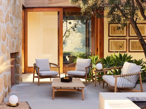 Aeron Crosshatch Outdoor Coffee Table