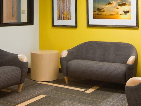 Aeron Cube And Cylinder Tables