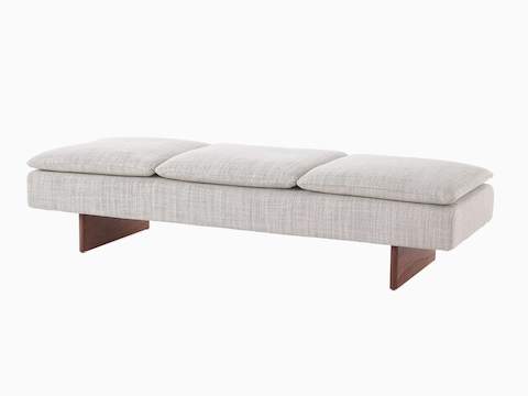 Aeron Mantle Bench