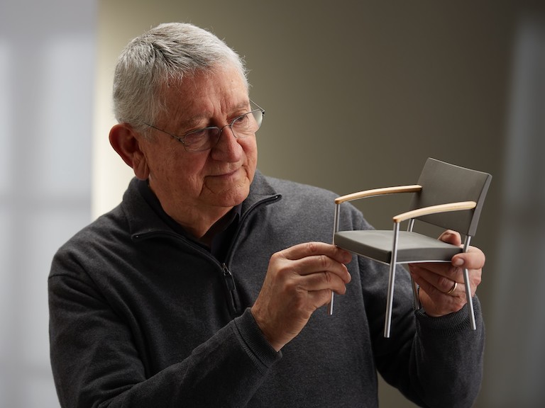 Aeron Nemschoff Brava Classic Sofas