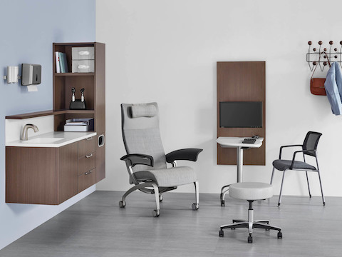 Aeron Nemschoff Nala Patient Chair