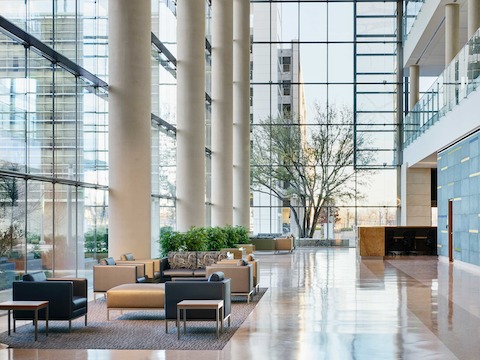 Aeron Nemschoff Riva Side Table