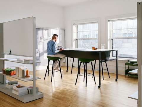 Aeron OE1 Agile Wall