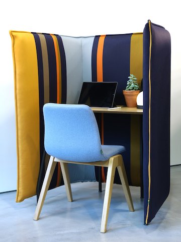 Aeron Viv Wood Chair