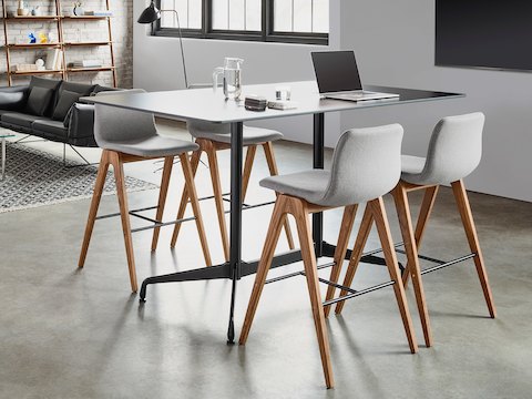 Aeron Viv Wood Stool