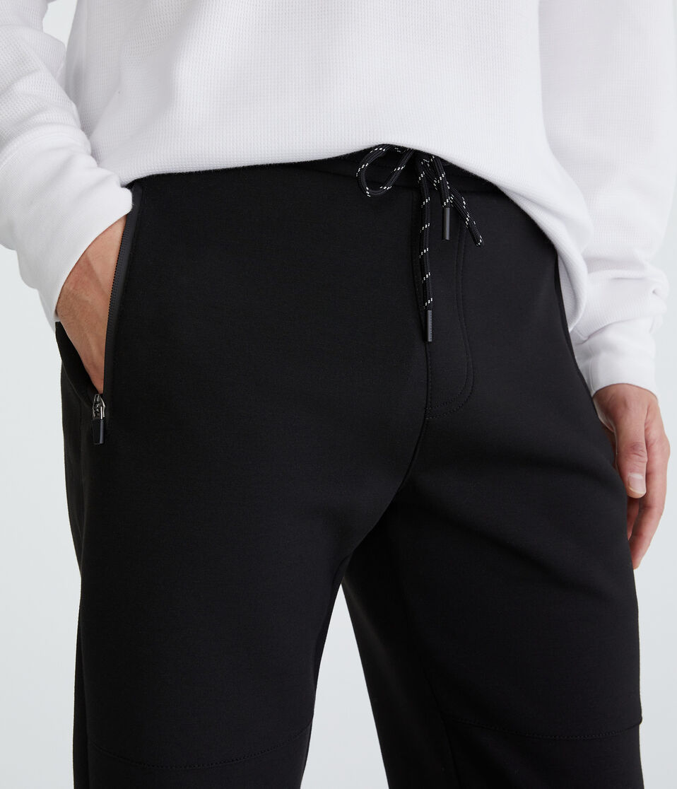 Aéropostale Aero MVMNT Tech Fleece Jogger Sweatpants Black Fox