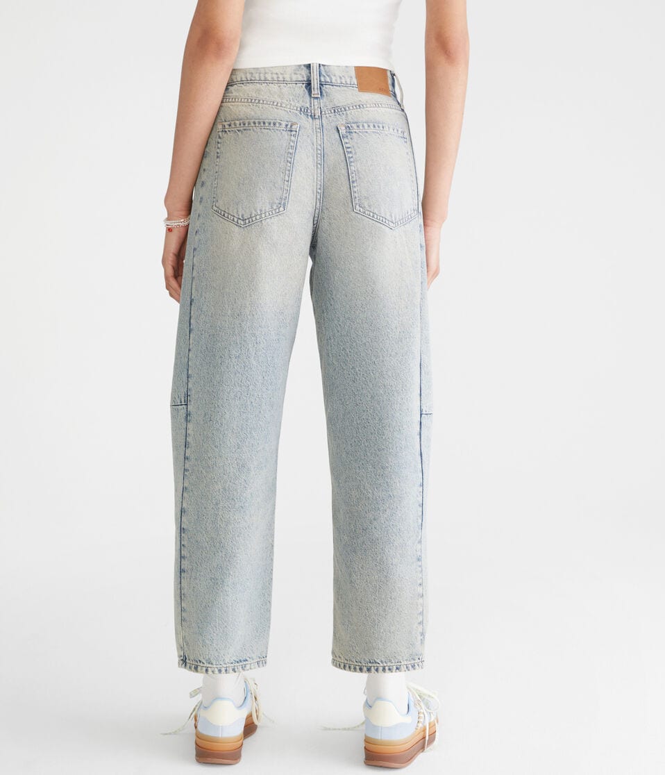 Aéropostale Mid-Rise Barrel Leg Jean Medium Wash
