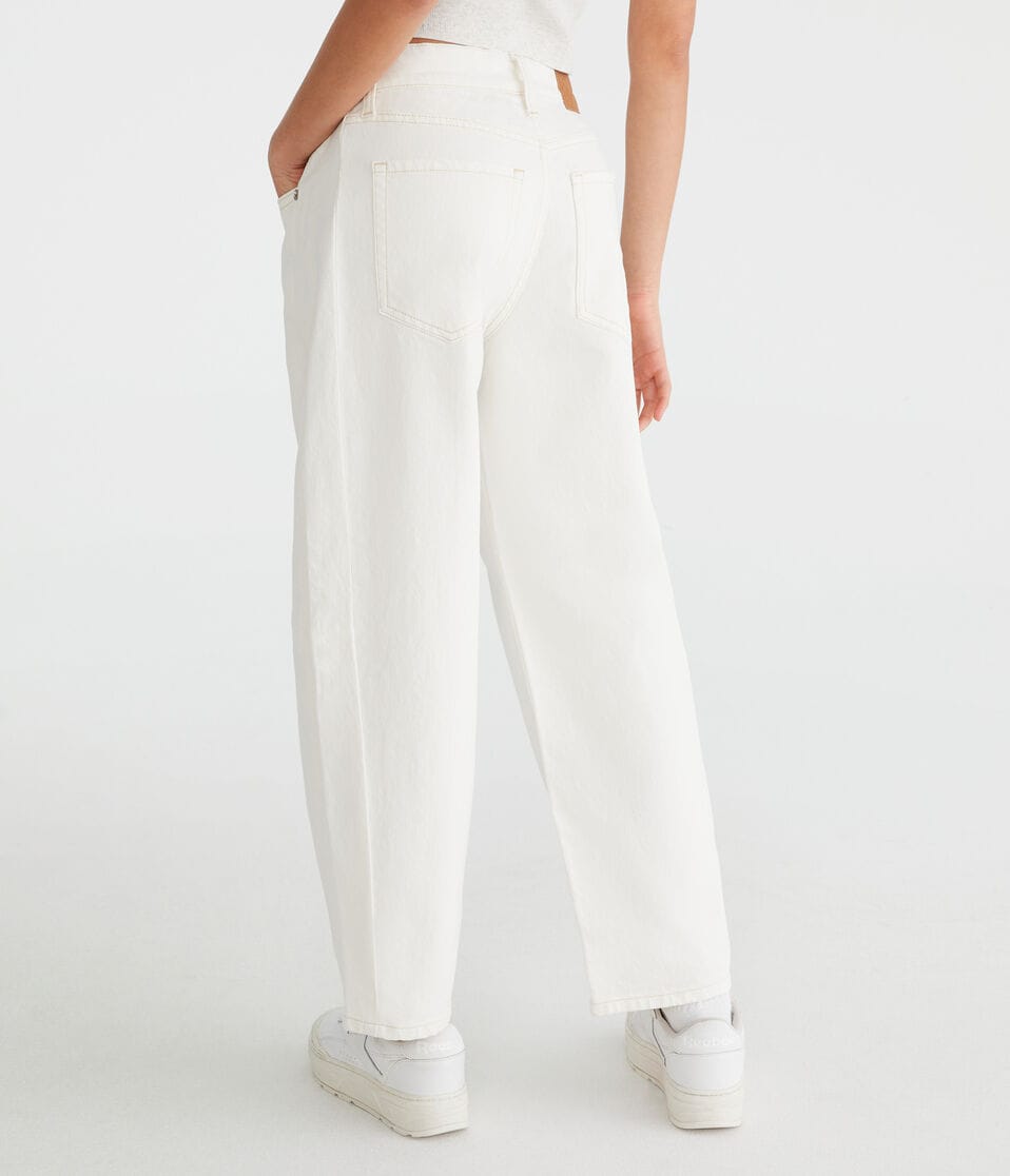 Aéropostale Mid-Rise Barrel Leg Jean White