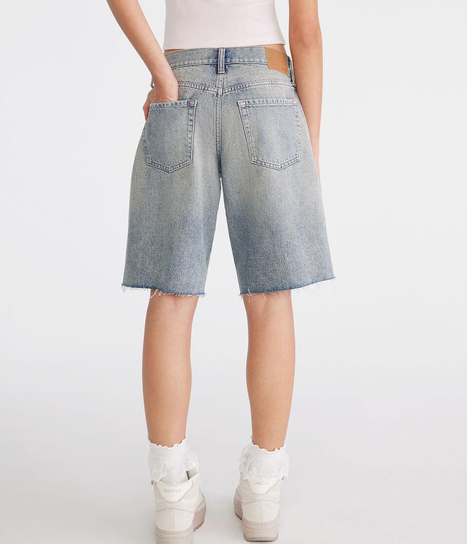 Aéropostale Mid-Rise Bermuda Short Medium Wash