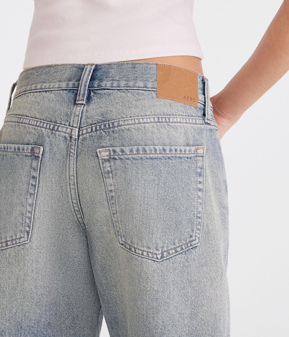 Aéropostale Mid-Rise Bermuda Short Medium Wash