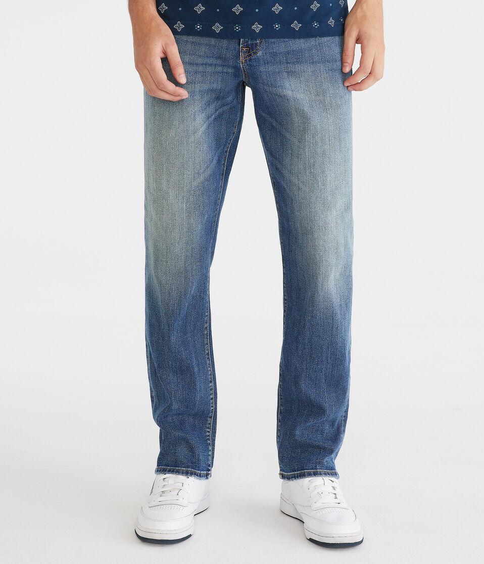 aéropostale Athletic Straight Premium Jean with COOLMAX® Technology medium wash