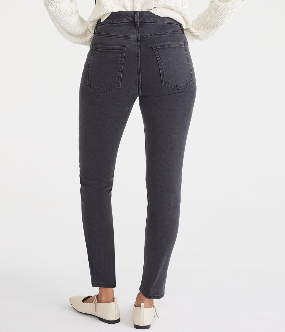 Aéropostale Curvy Premium High-Rise Jegging With LYCRA® FREEF T® Technology Washed Black