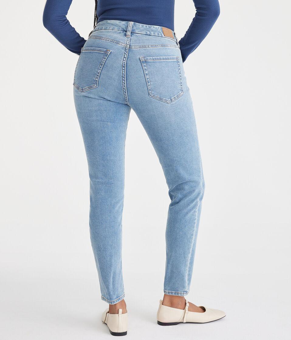 Aéropostale Curvy Premium High-Rise Jegging With LYCRA® FREEF T® Technology Medium Wash