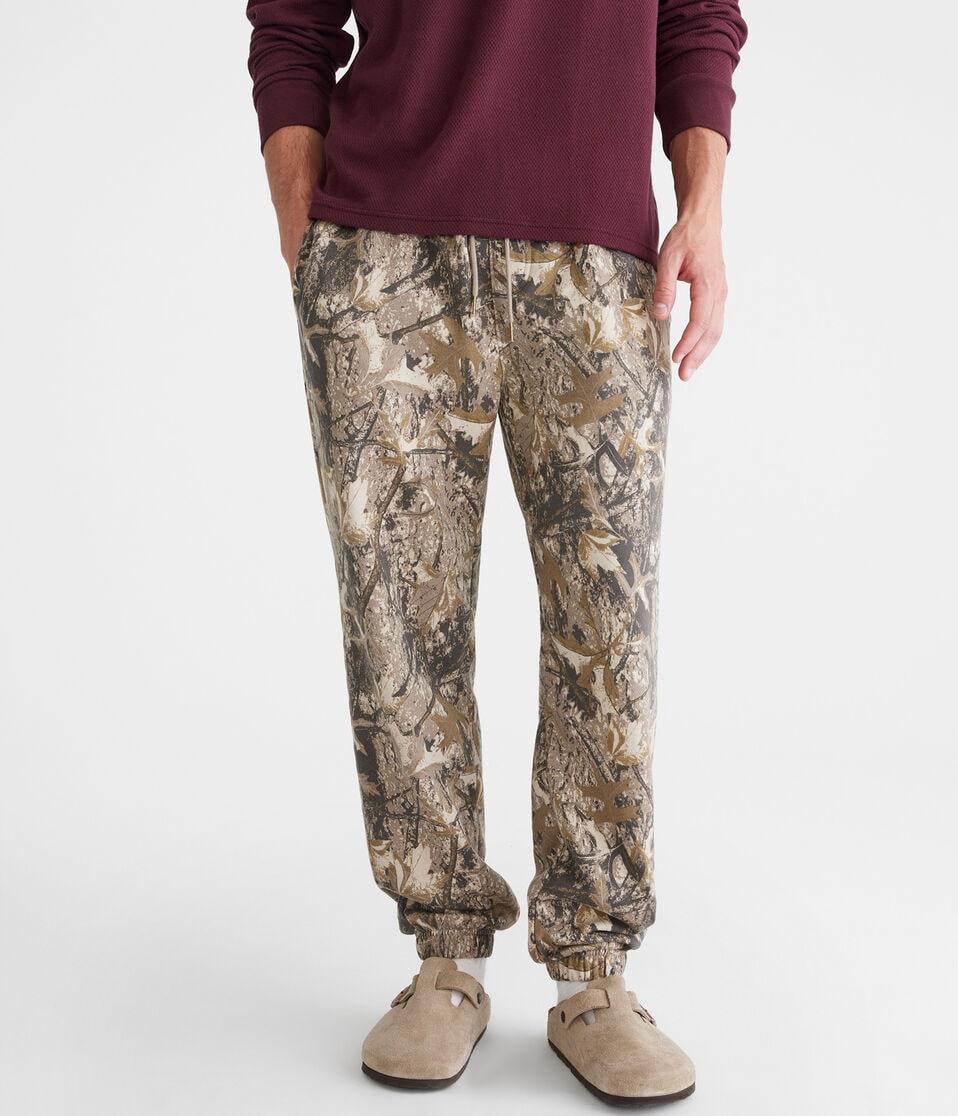aéropostale Forest Camo Cloud Soft Jogger Sweatpants garland