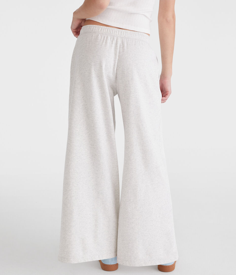 Aéropostale Mid-Rise Super Wide Leg Sweatpants Lightest Heather Grey