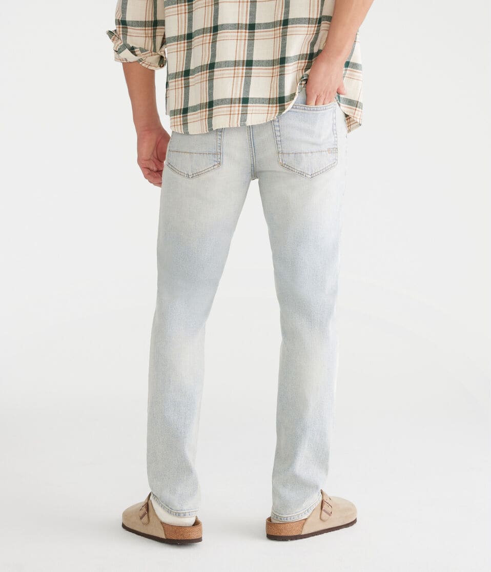 Aéropostale Slim Premium Jean With COOLMAX® Technology Light Wash