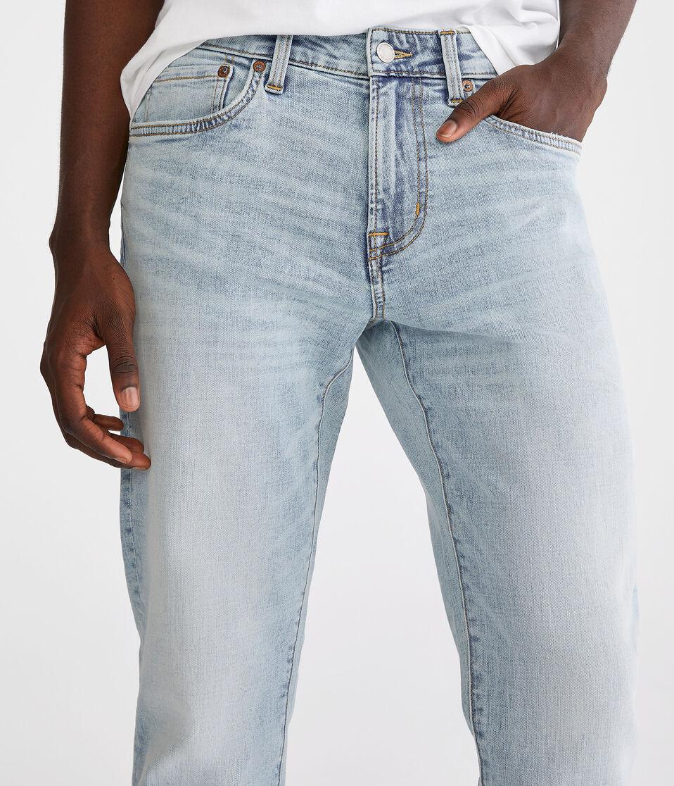 Aéropostale Slim Premium Max Stretch Jean With COOLMAX® Technology Light Wash