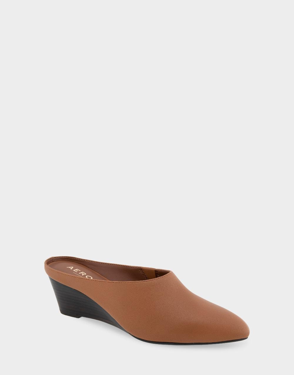 Aerosoles Comfortable Women's Mules In Tan Leather