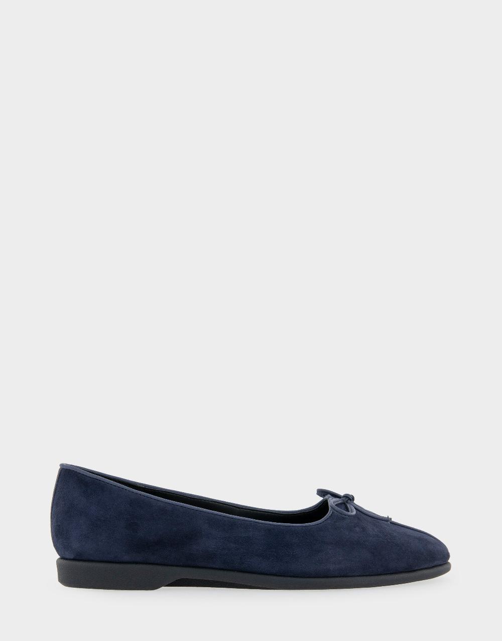 aerosoles Comfortable Women's Ballet Flats in Navy Suede