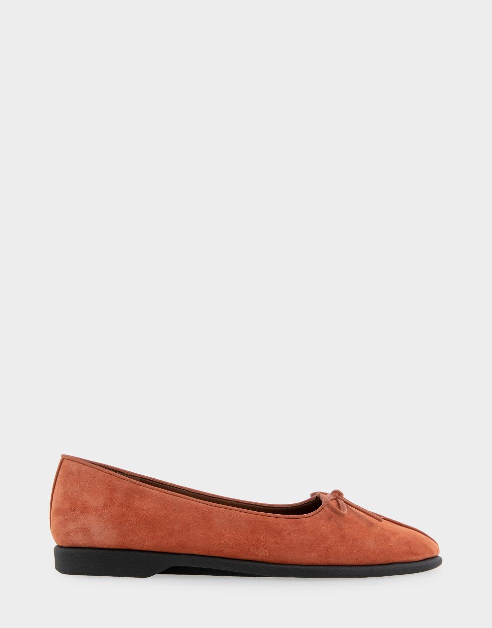 aerosoles Comfortable Women's Ballet Flats in Rust Suede