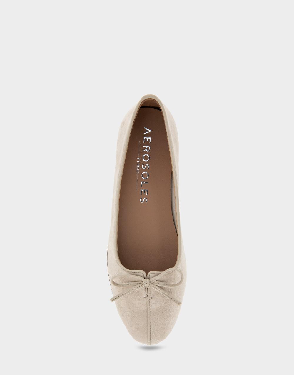 Aerosoles Comfortable Women's Ballet Flats In Stone Suede