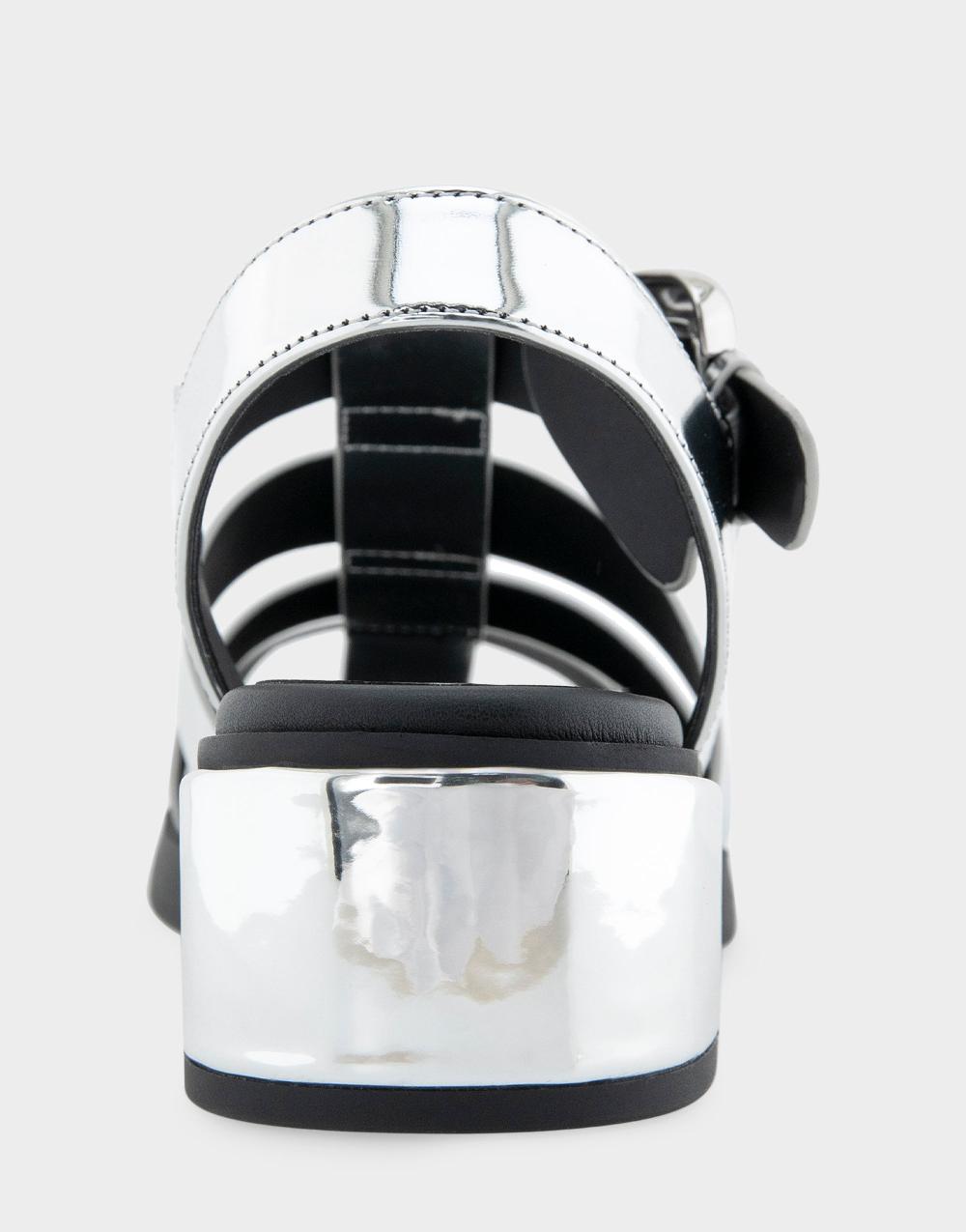 Aerosoles Comfortable Women's Fisherman Flats In Silver Mirror Metallic Faux Leather