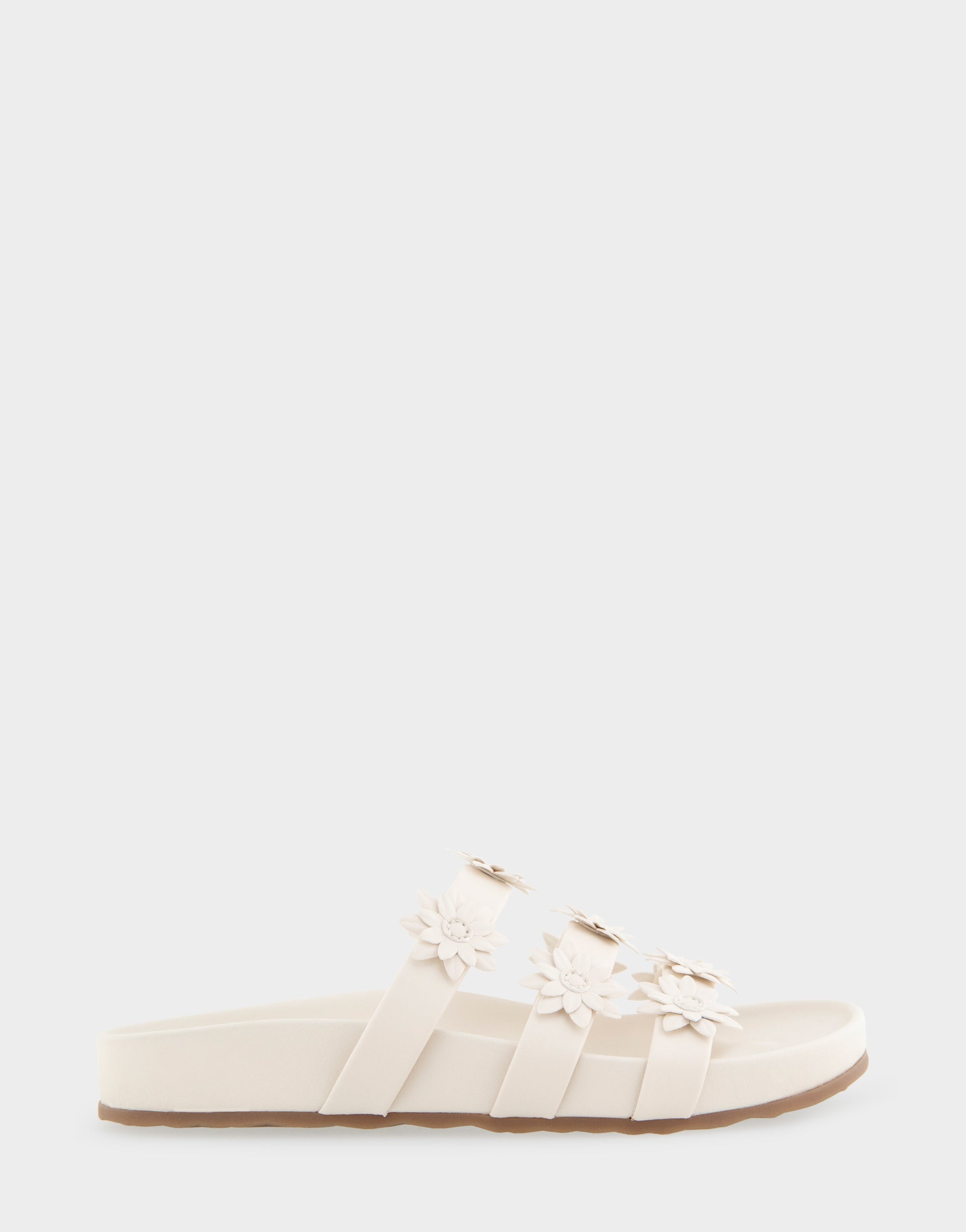 aerosoles Comfortable Women's Footbed Sandals in Eggnog Faux Leather