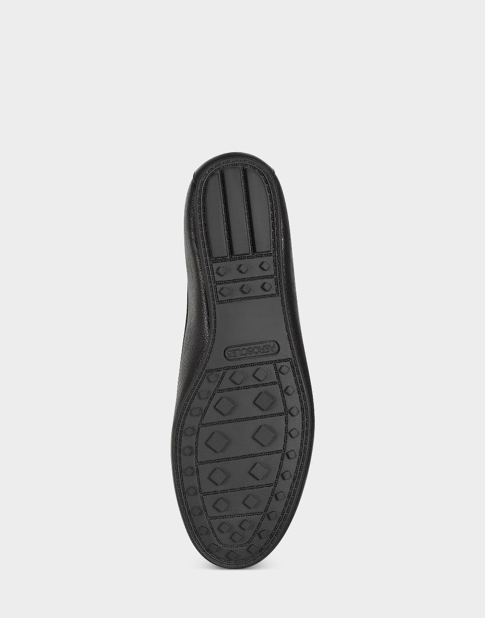 Aerosoles Comfortable Women's Loafer In Black Faux Leather