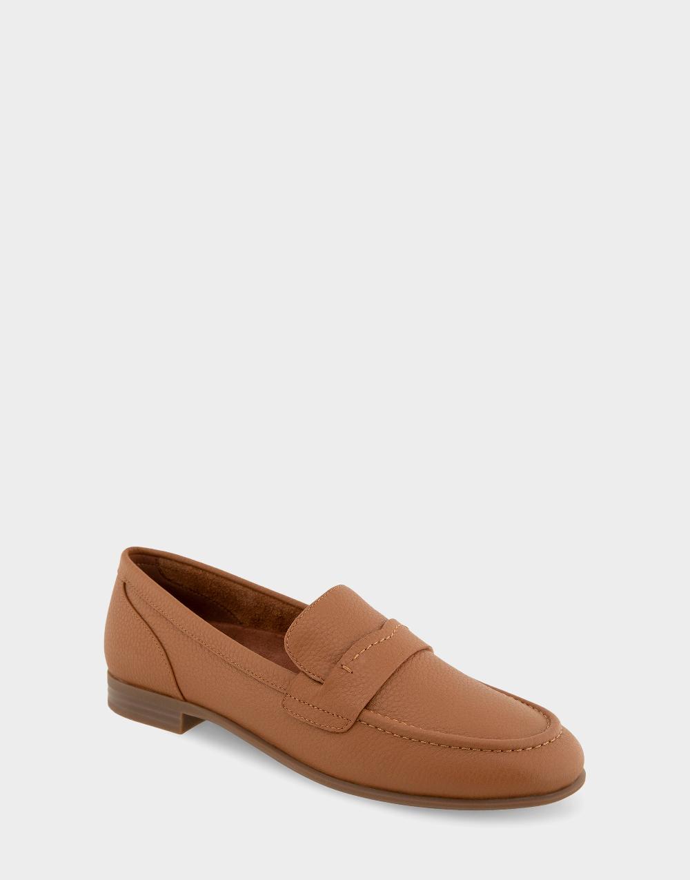 Aerosoles Comfortable Women's Loafers In Tan Pebbled Leather