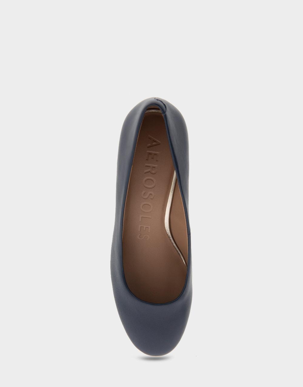 Aerosoles Comfortable Women's Mid Heel Pump In Navy Genuine Leather