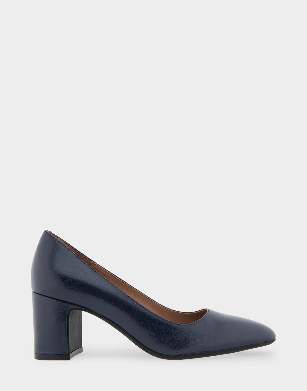 aerosoles Comfortable Women's Mid-heel Pump in Navy Leather