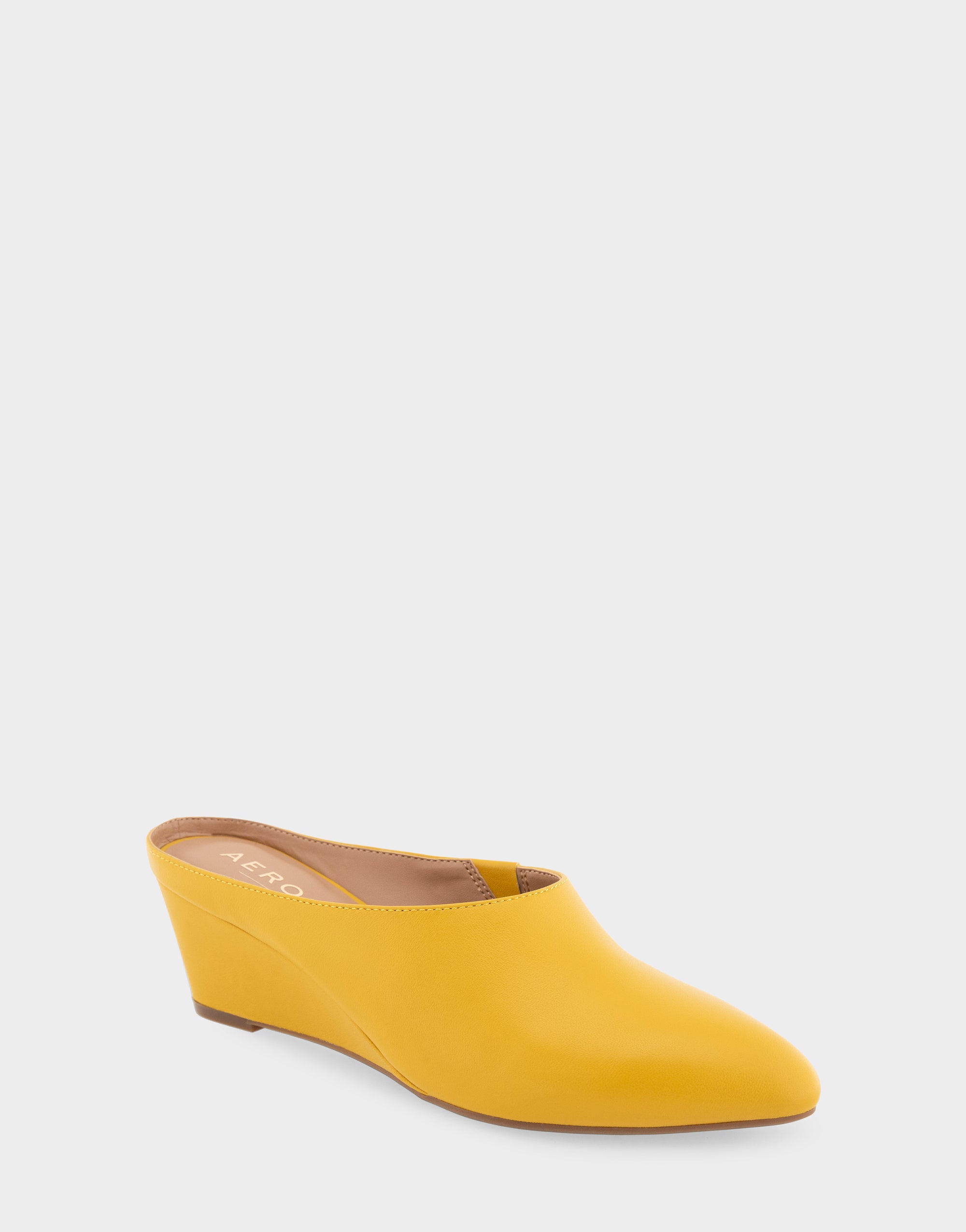 Aerosoles Comfortable Women's Mules In Yellow Leather