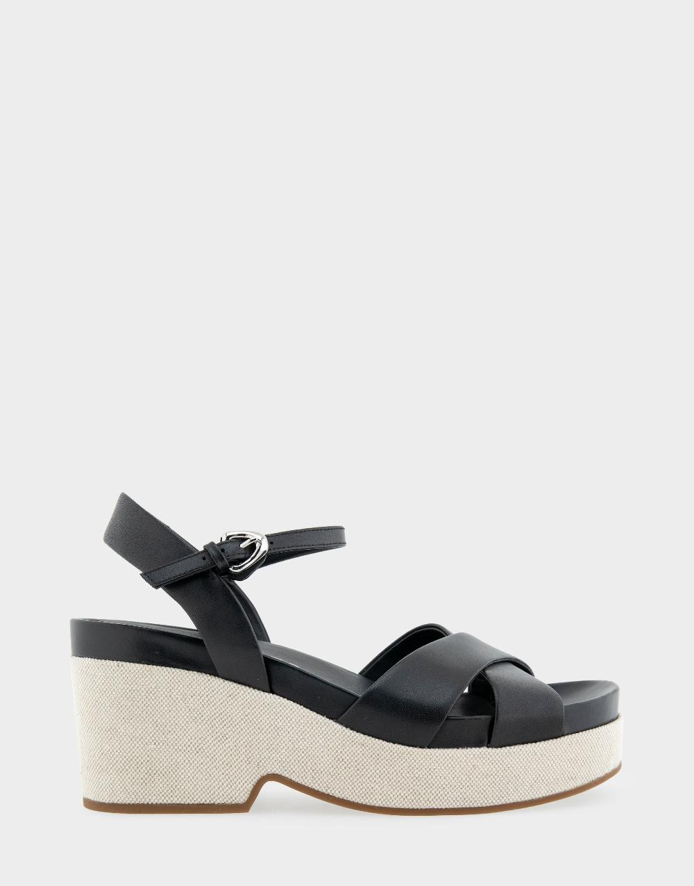 aerosoles Comfortable Women's Platform Sandals in Black Leather