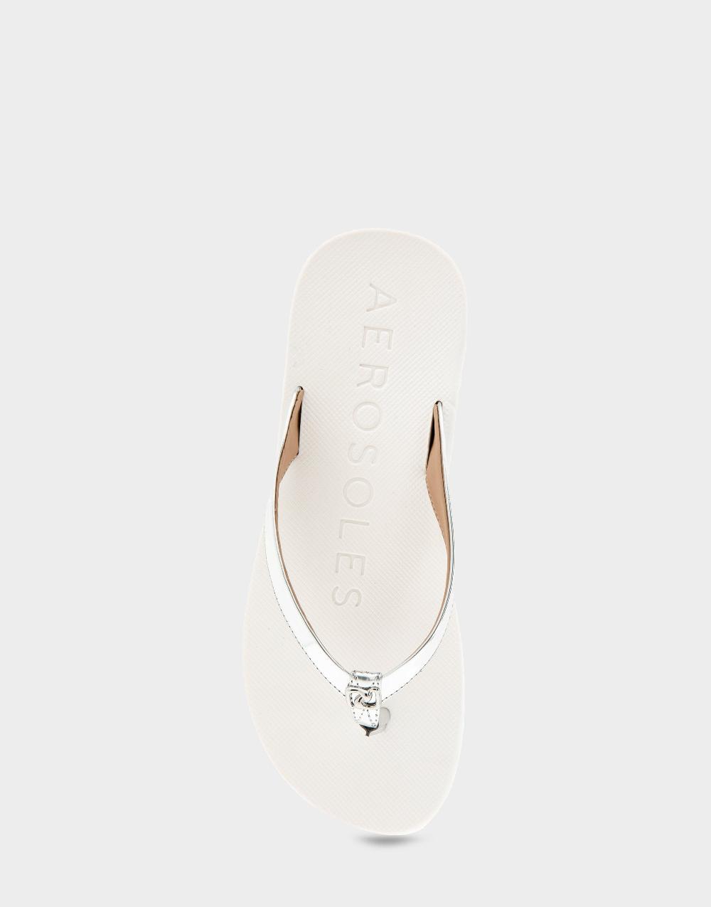 Aerosoles Comfortable Women's Thong Sandals In Silver Mirror Faux Leather