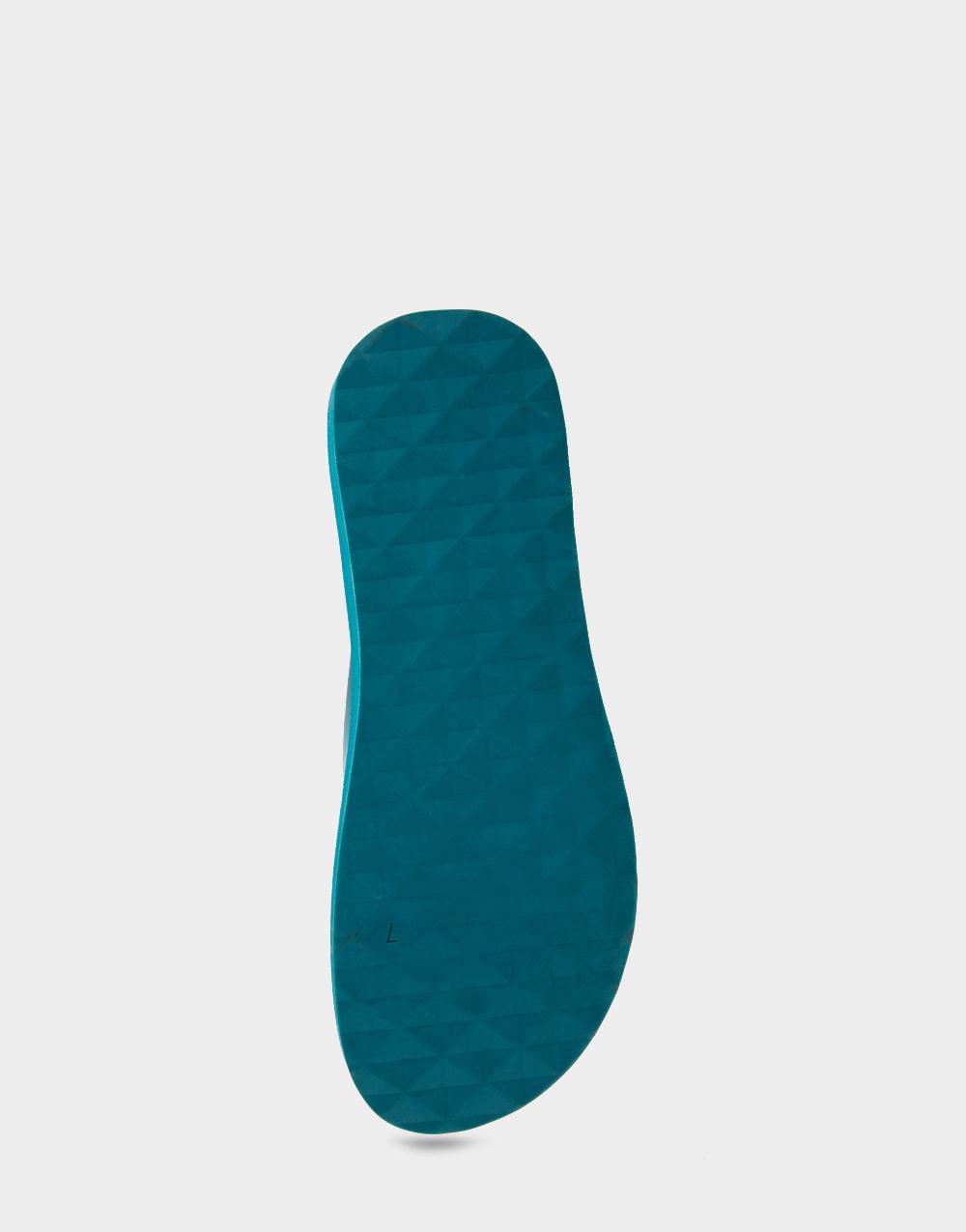 Aerosoles Comfortable Women's Thong Sandals In Teal Faux Leather