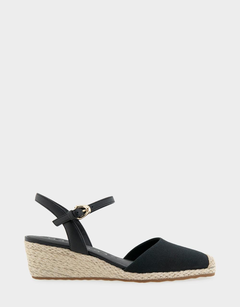 aerosoles Comfortable Women's Wedge Heels in Black Canvas Fabric